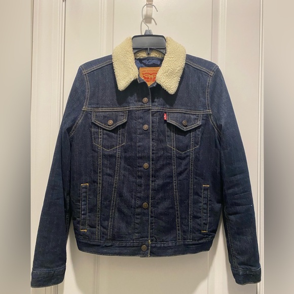 EUC Levi Sherpa Denim Collar Jacket With Lining Size Med Dark Wash Snap Close - Picture 2 of 11